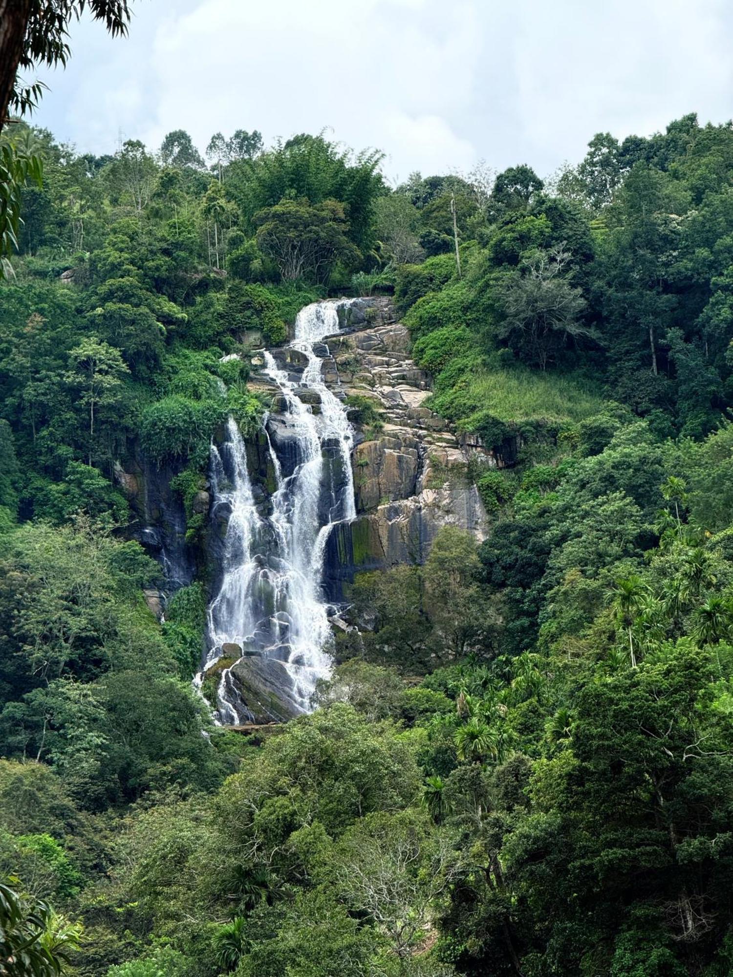 Ella Waterfall View Экстерьер фото